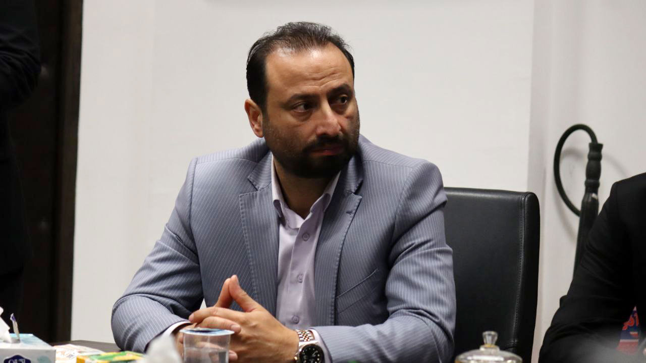 درباره هفت تیر 1 بزرگ بشر